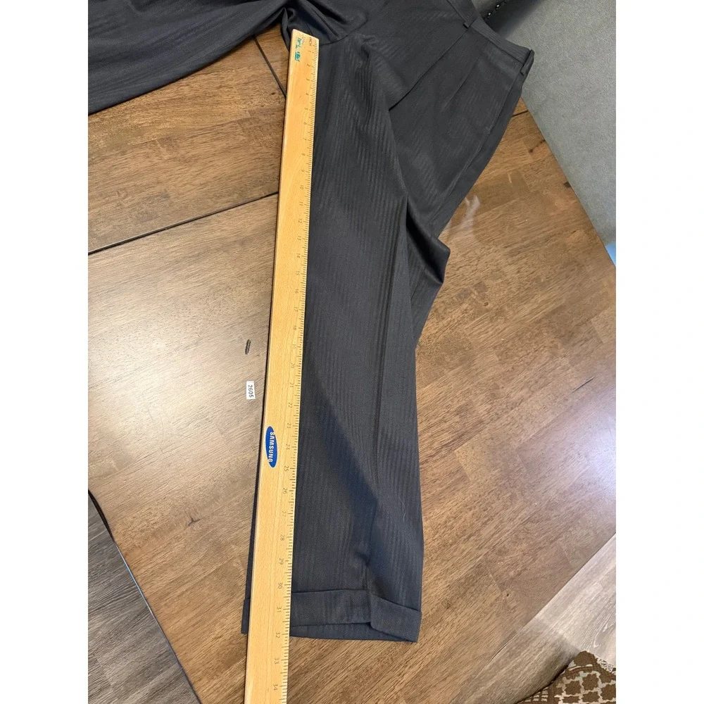 Savane Select Edition Mens 38x32 Charcoal Grey Herringbone Pleated Dress Pants
